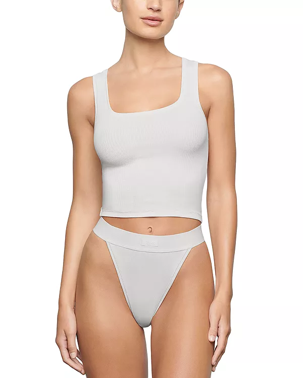 Топ из хлопка в рубчик Skims, серый
Топ из хлопка в рубчик Skims, серый