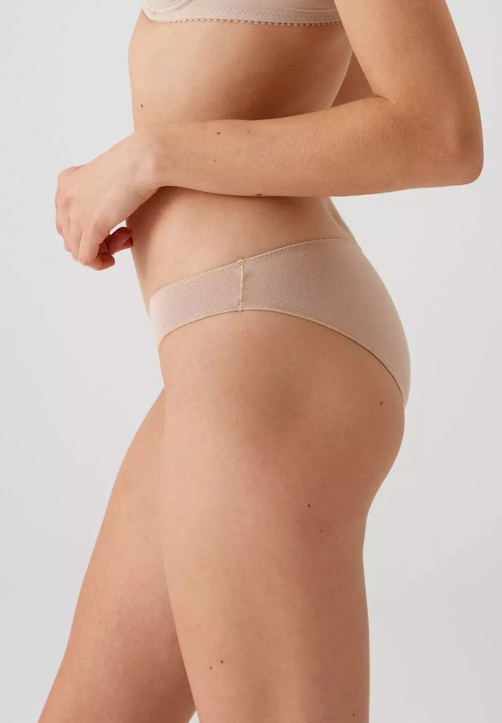 Трусы 6 PACK Viuma Milano, бежевый
Трусы 6 PACK Viuma Milano, бежевый