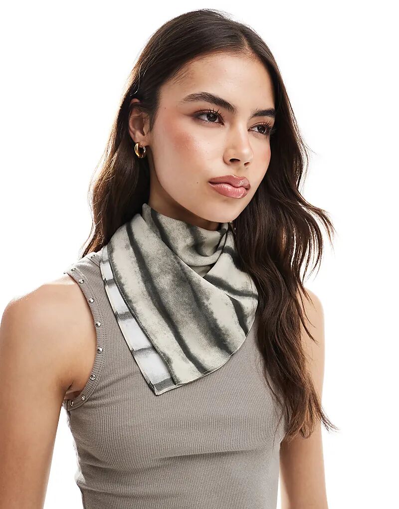 Шарф с размытыми линиями My Accessories в разноцветном исполнении
Шарф с размытыми линиями My Accessories в разноцветном исполнении