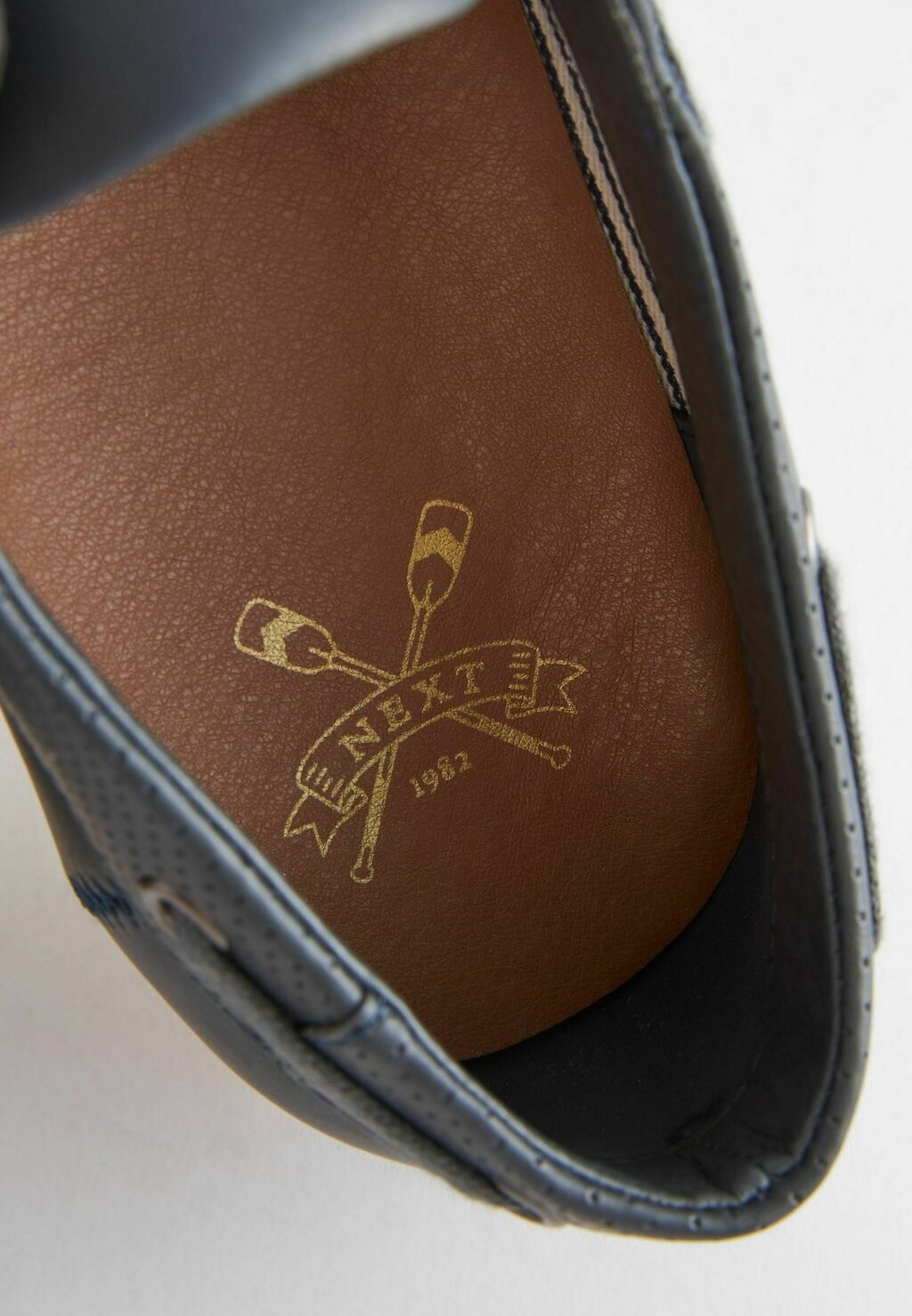 Топсайдеры Next, темно-синие
Топсайдеры Next, темно-синие