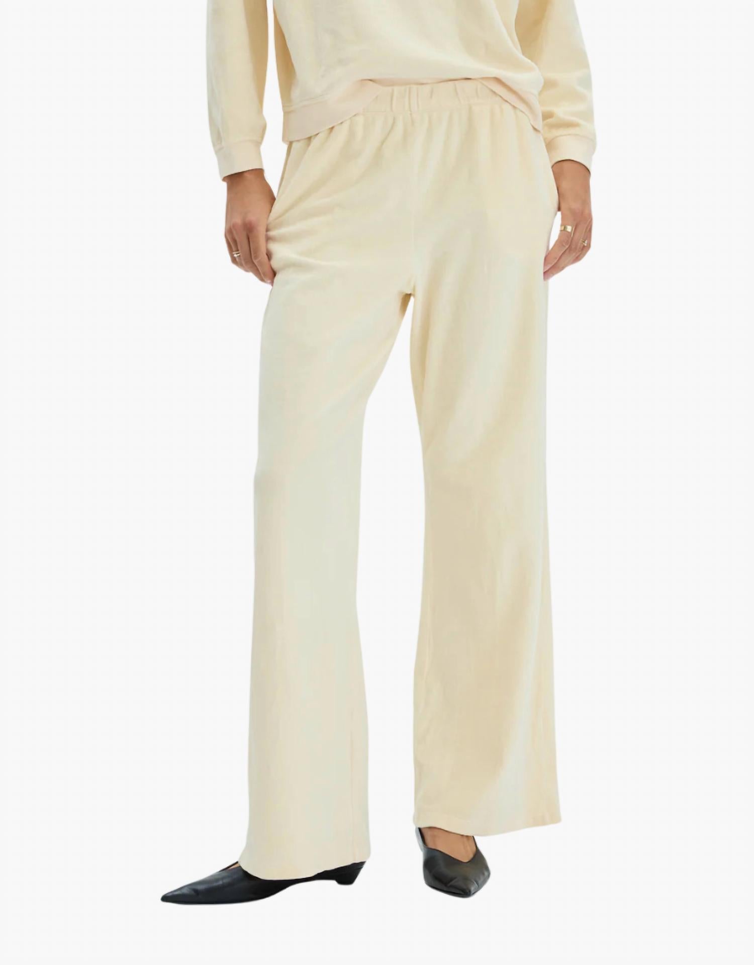 Люкс Трекер Брюки в песочном цвете Raquel Allegra, Sand
Люкс Трекер Брюки в песочном цвете Raquel Allegra, Sand