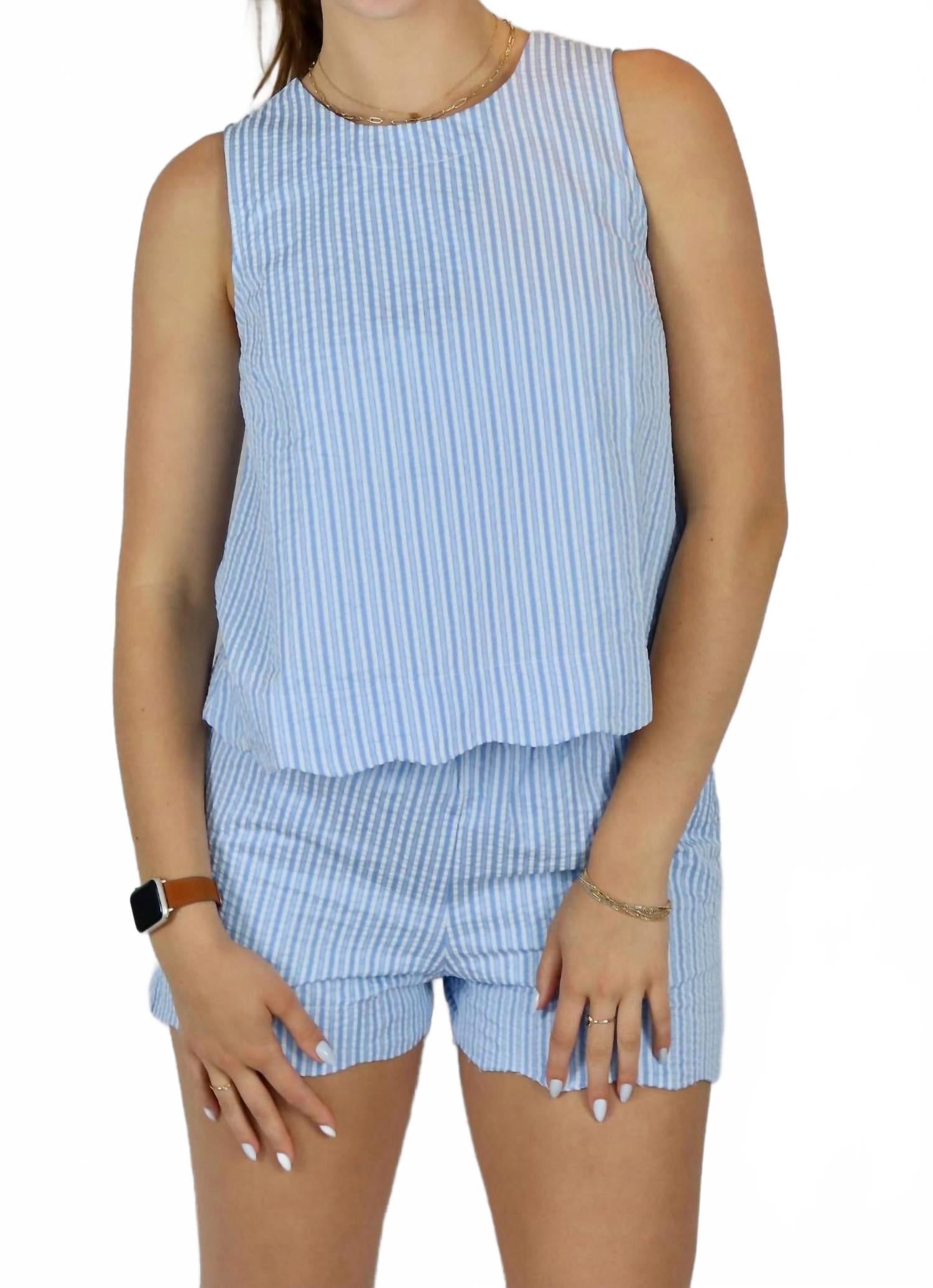 Топ с морским гребешком, светло-голубой GILLI
Топ с морским гребешком, светло-голубой GILLI