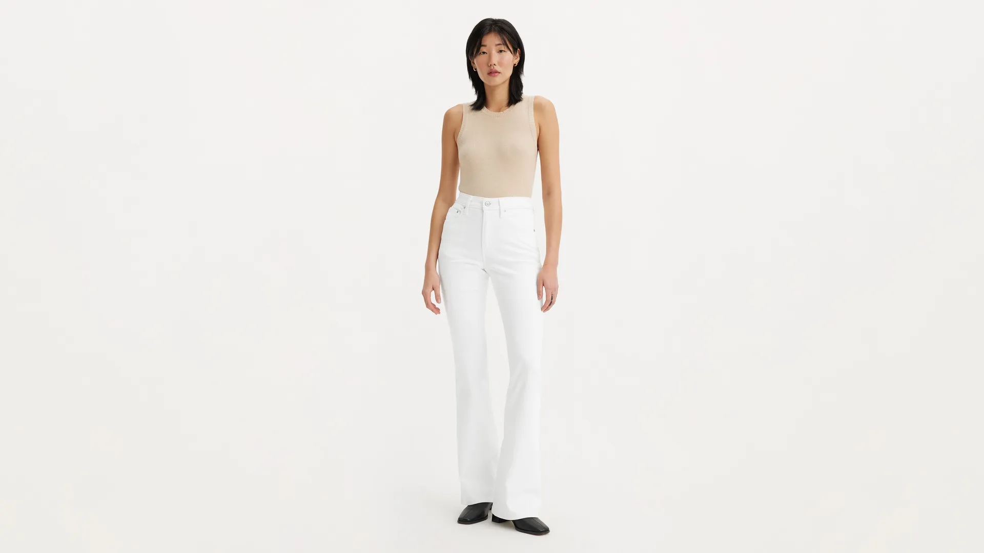 726 расклешенные женские джинсы с высокой посадкой Levi's, белый
726 расклешенные женские джинсы с высокой посадкой Levi's, белый