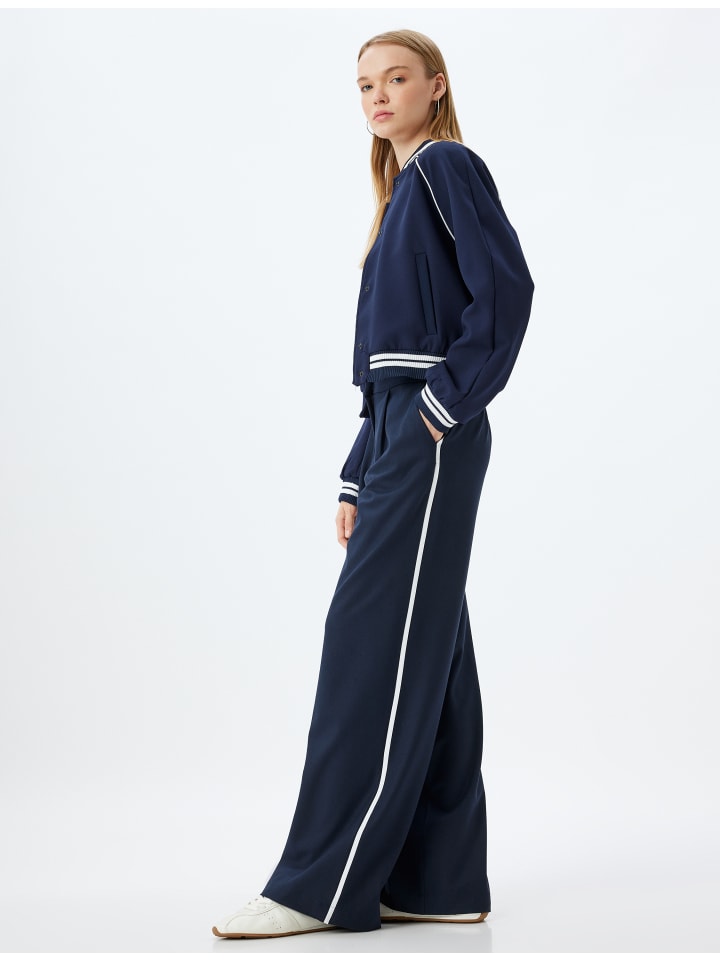 Брюки-карго KOTON, темно-синий
Брюки-карго KOTON, темно-синий