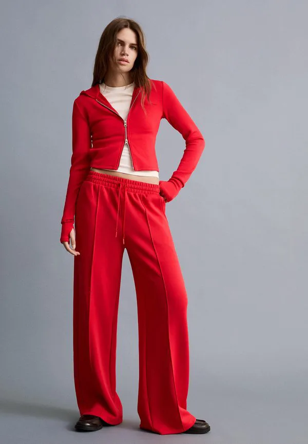 Толстовка с капюшоном на молнии Bershka, Red, Красный, Толстовка с капюшоном на молнии Bershka, Red
Толстовка с капюшоном на молнии Bershka, Red, Красный, Толстовка с капюшоном на молнии Bershka, Red