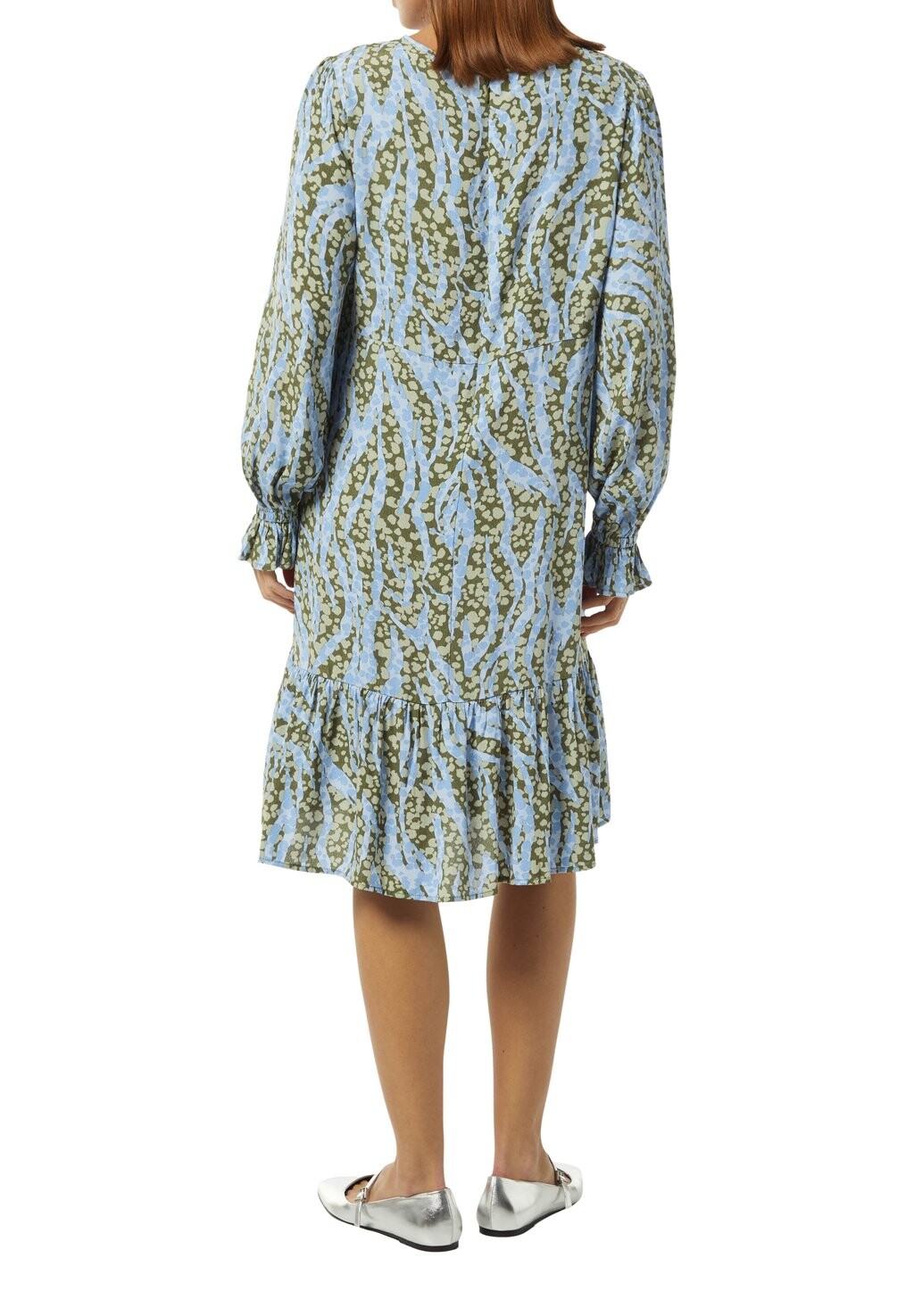 Повседневное платье GEMUSTERTES MIT VOLANT-DETAILS comma casual identity, хаки
Повседневное платье GEMUSTERTES MIT VOLANT-DETAILS comma casual identity, хаки