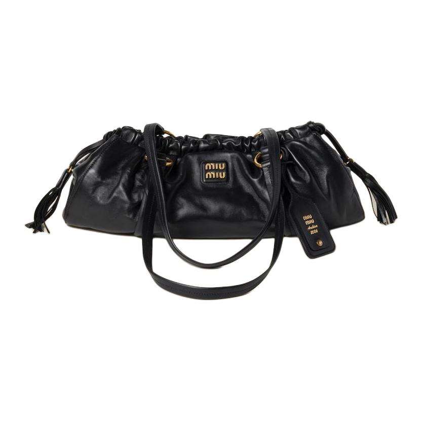 MIU MIU Кожаная женская сумка через плечо среднего размера черная
MIU MIU Кожаная женская сумка через плечо среднего размера черная