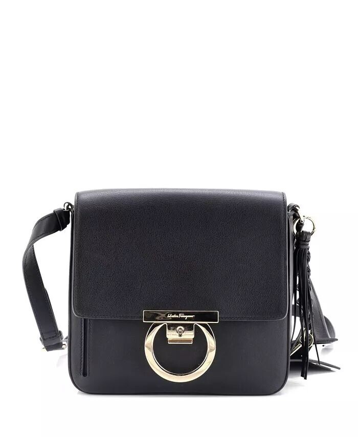 Сумка через плечо с замком Gancini, средняя, кожаная Pre-Owned Salvatore Ferragamo, черный
Сумка через плечо с замком Gancini, средняя, кожаная Pre-Owned Salvatore Ferragamo, черный