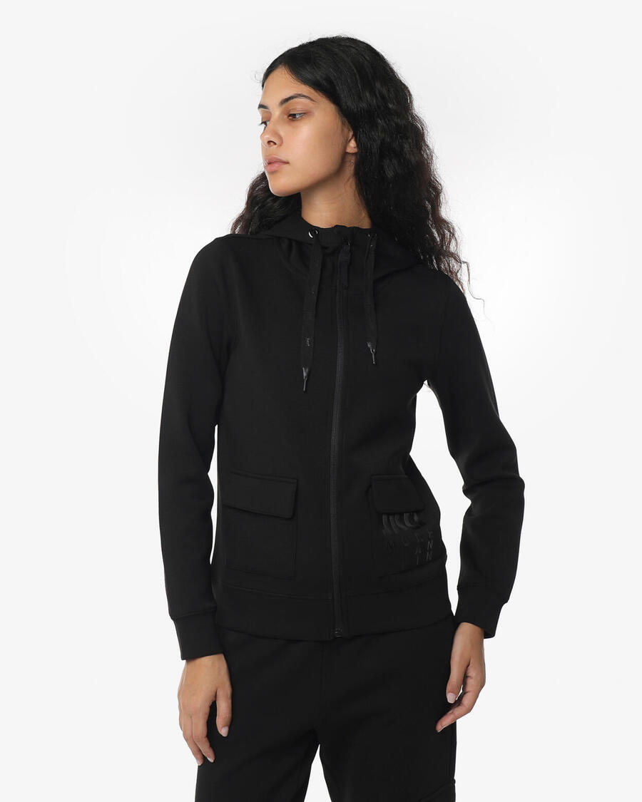 JAKED черная женская толстовка из синтетического материала для фитнеса
JAKED черная женская толстовка из синтетического материала для фитнеса