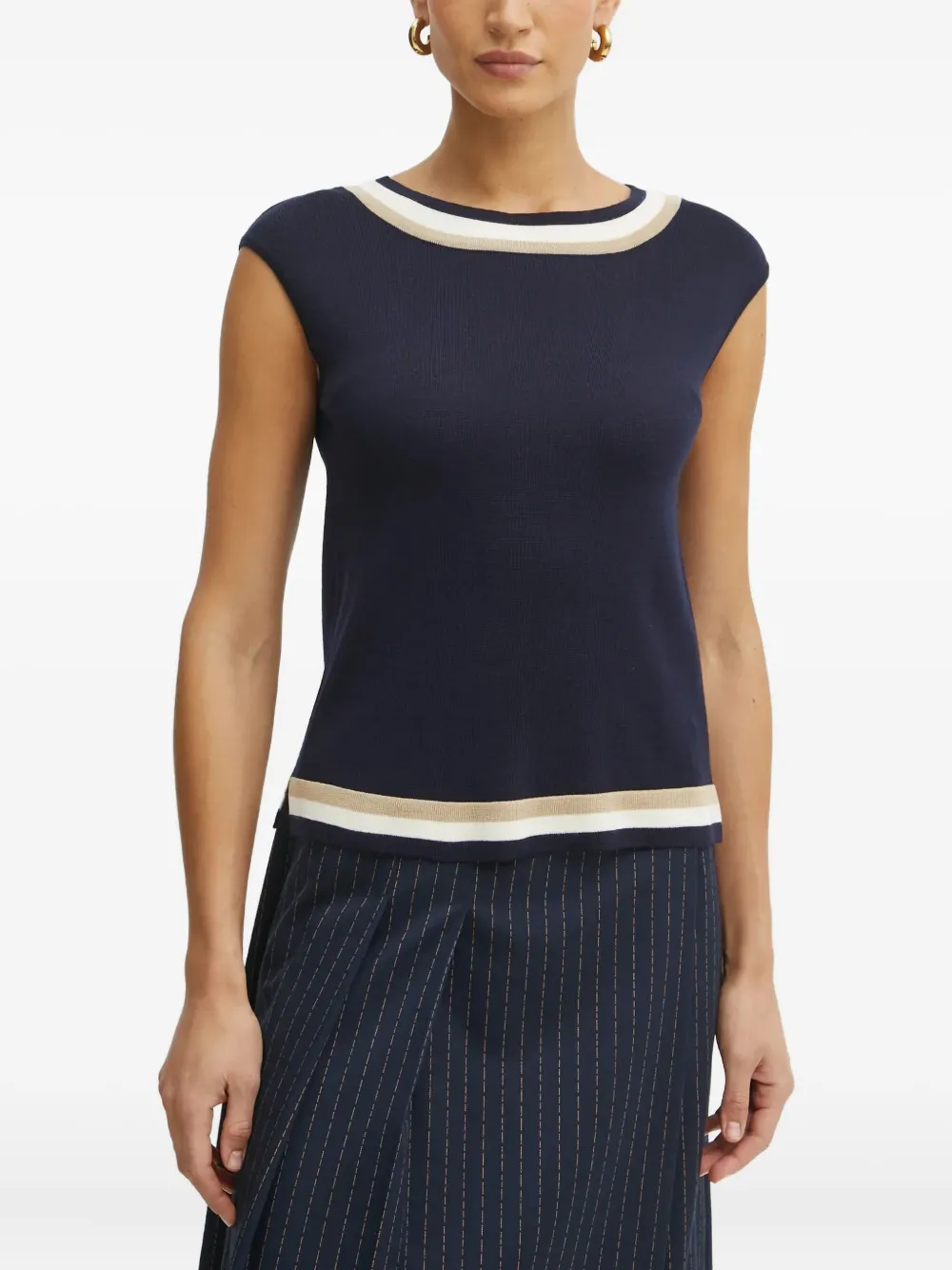 Топ с отделкой в полоску LUISA SPAGNOLI, синий
Топ с отделкой в полоску LUISA SPAGNOLI, синий