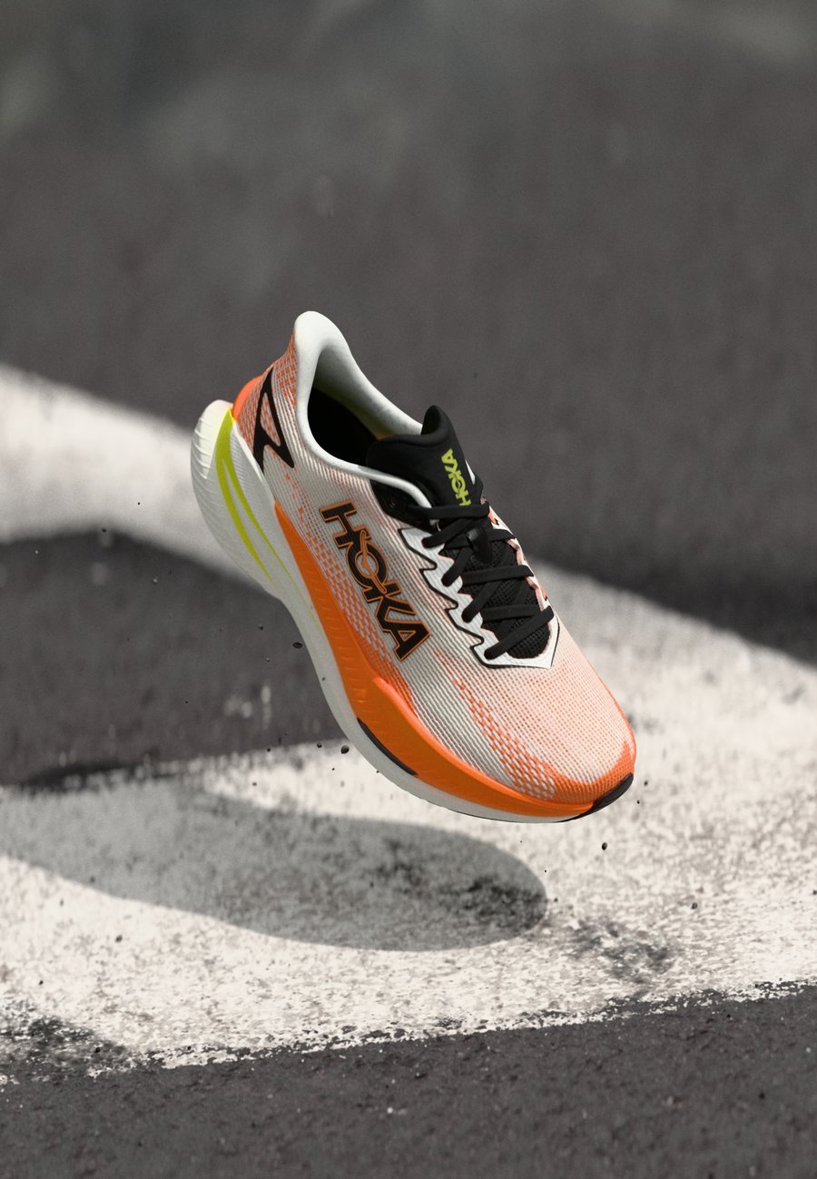 Кроссовки HOKA MACH X 3, White/Neon Tangerine/White
Кроссовки HOKA MACH X 3, White/Neon Tangerine/White