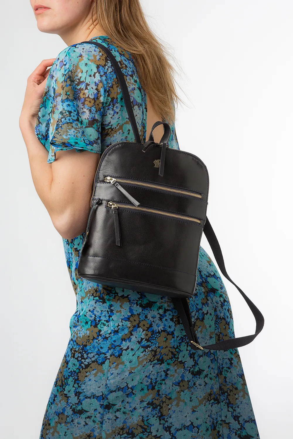 Кожаный рюкзак 'Франциска' Conkca London, синий
Кожаный рюкзак 'Франциска' Conkca London, синий