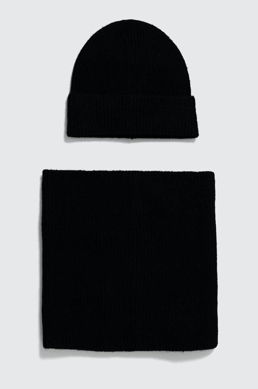 Шапка и утеплитель для шеи Liu Jo, черный
Шапка и утеплитель для шеи Liu Jo, черный