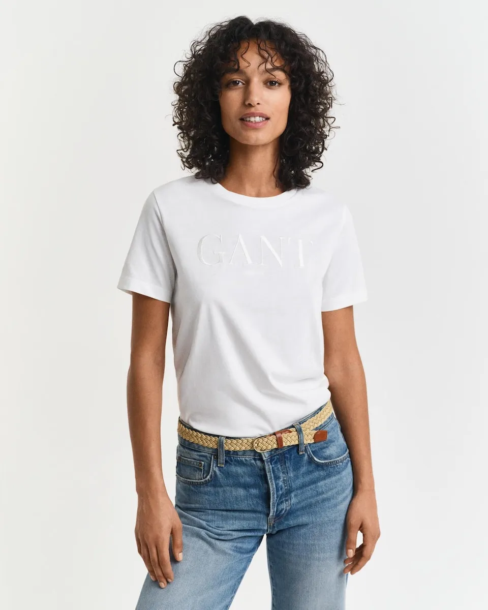 Женская футболка с коротким рукавом и рисунком на груди Gant, белый
Женская футболка с коротким рукавом и рисунком на груди Gant, белый