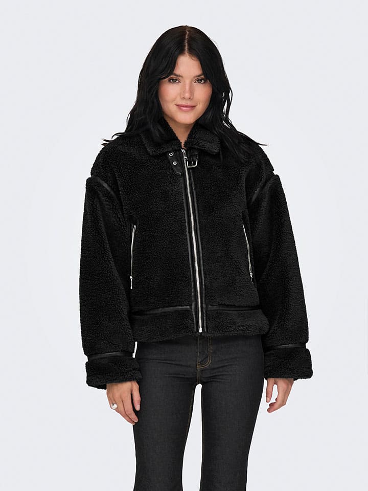ONLY Куртка из плюшевого мишки "ONLMICHELLE" черного цвета
ONLY Куртка из плюшевого мишки "ONLMICHELLE" черного цвета
