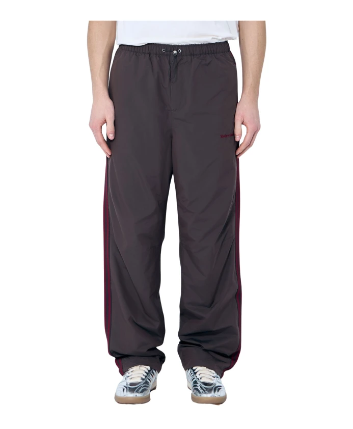 Тренировочные штаны с логотипом Adidas, коричневый
Тренировочные штаны с логотипом Adidas, коричневый