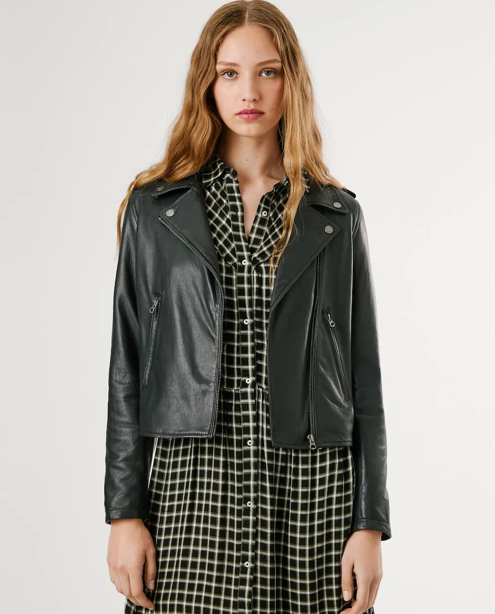 Женская байкерская куртка из кожи с погонами Pepe Jeans, черный
Женская байкерская куртка из кожи с погонами Pepe Jeans, черный