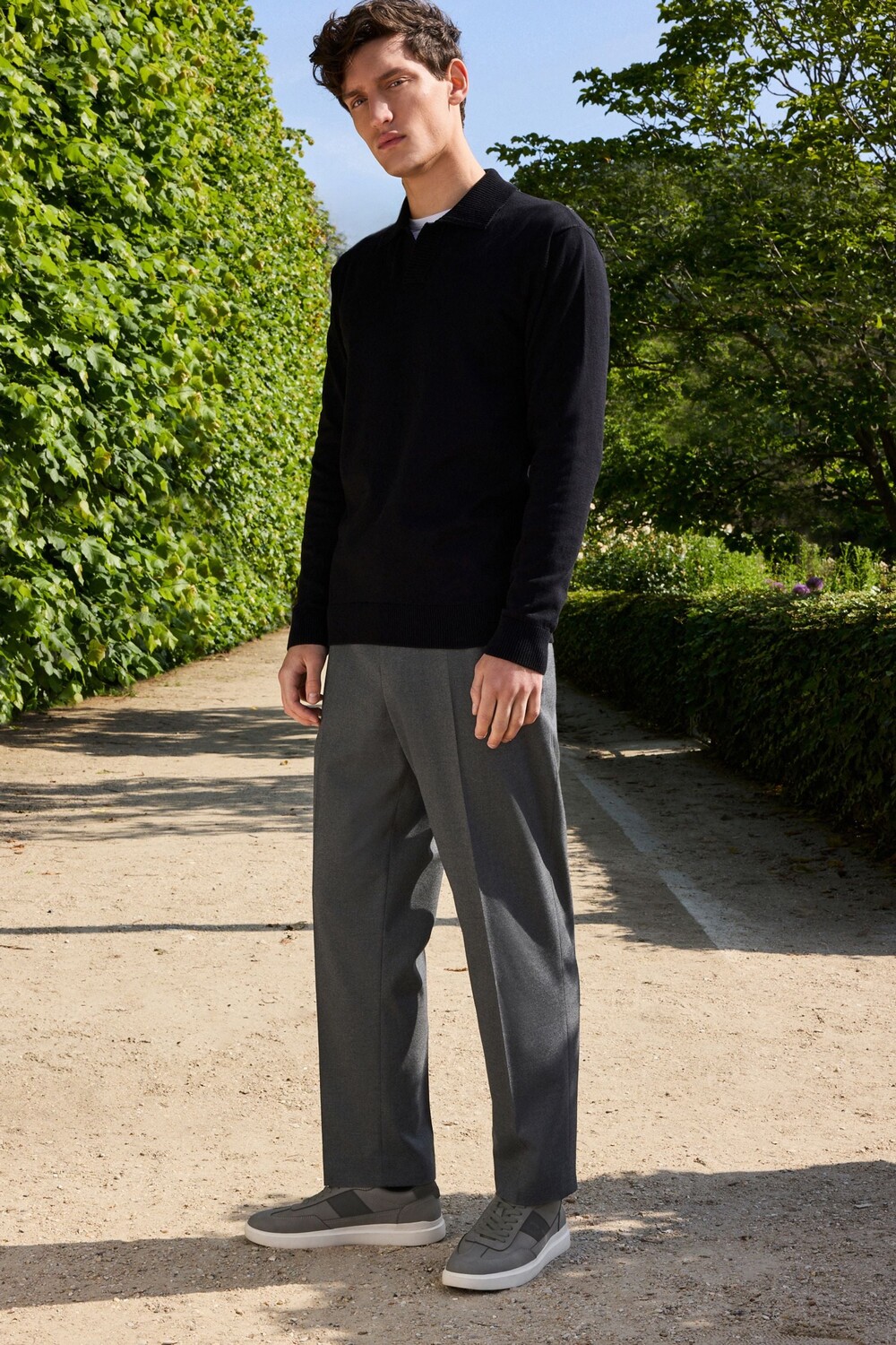 Элегантные фланелевые брюки облегающего кроя Next, серый
Элегантные фланелевые брюки облегающего кроя Next, серый