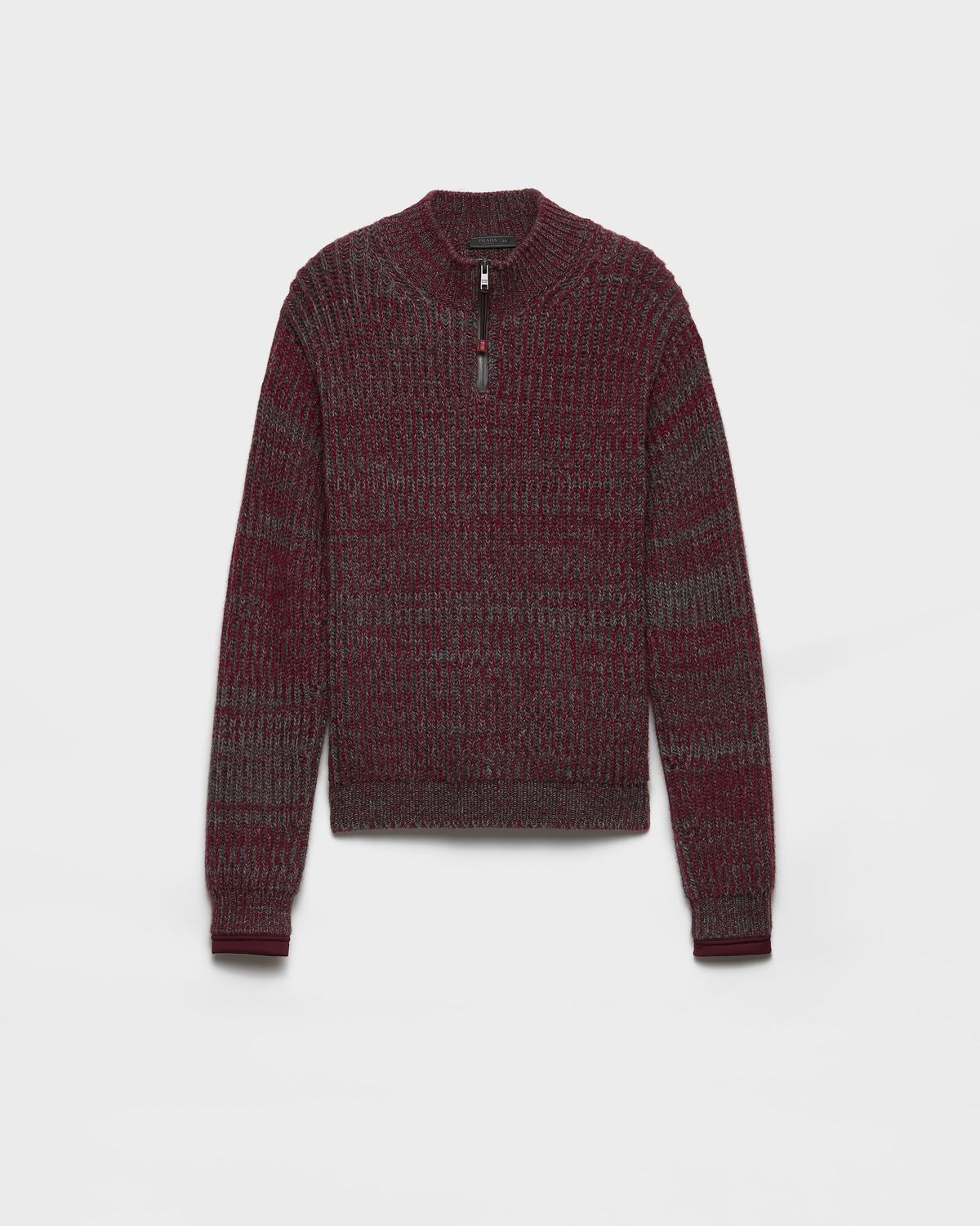 Свитер из шерсти и кашемира Prada, сланцево-серый/кокосово-коричневый
Свитер из шерсти и кашемира Prada, сланцево-серый/кокосово-коричневый