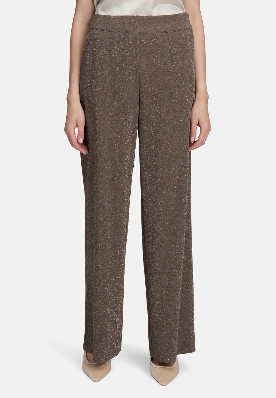Брюки Betty Barclay MARLENE IM GLITZER-LOOK, Braun/Brown
Брюки Betty Barclay MARLENE IM GLITZER-LOOK, Braun/Brown