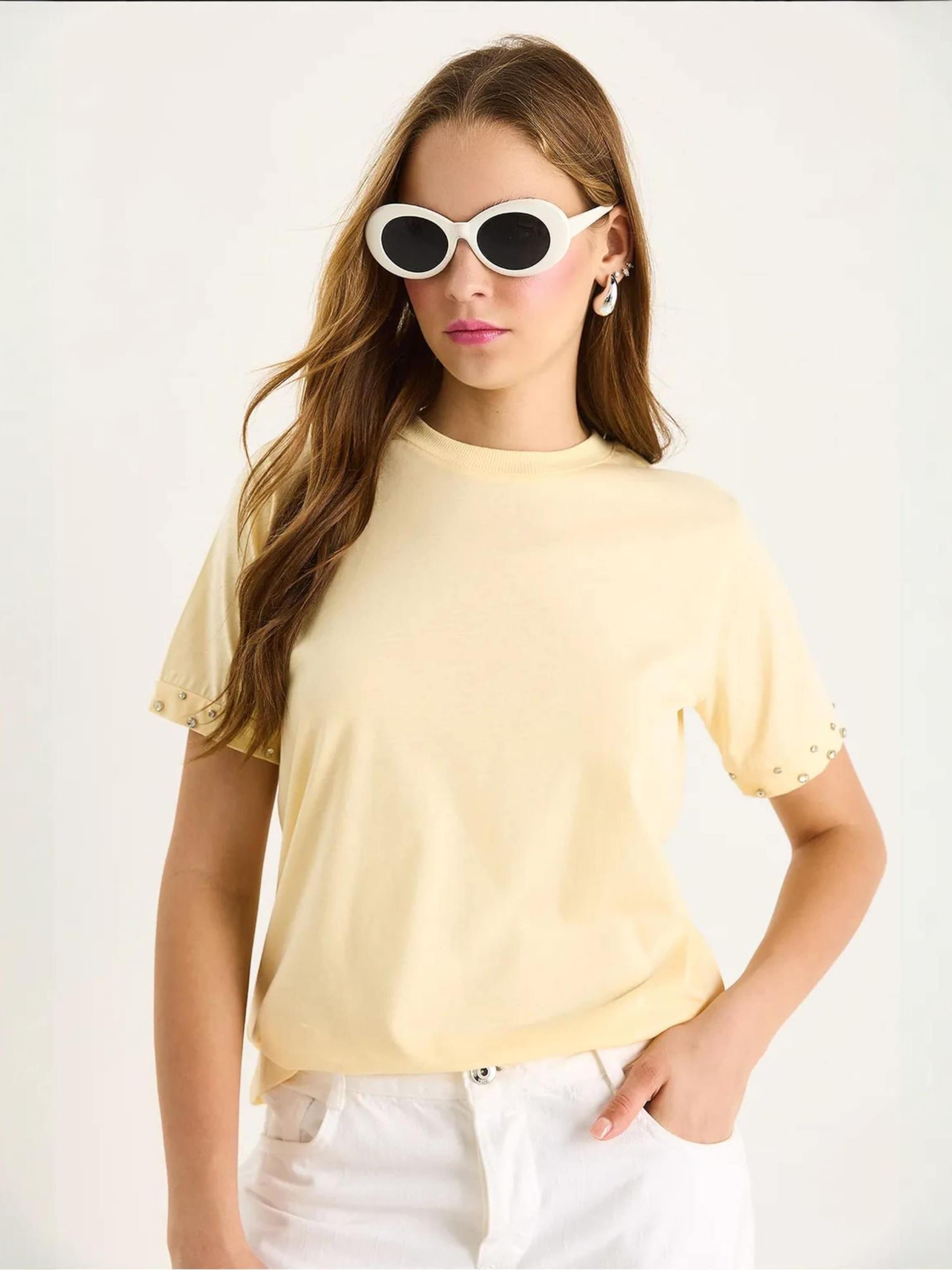 Bianco Lucci Футболка в пастельно-желтом цвете
Bianco Lucci Футболка в пастельно-желтом цвете