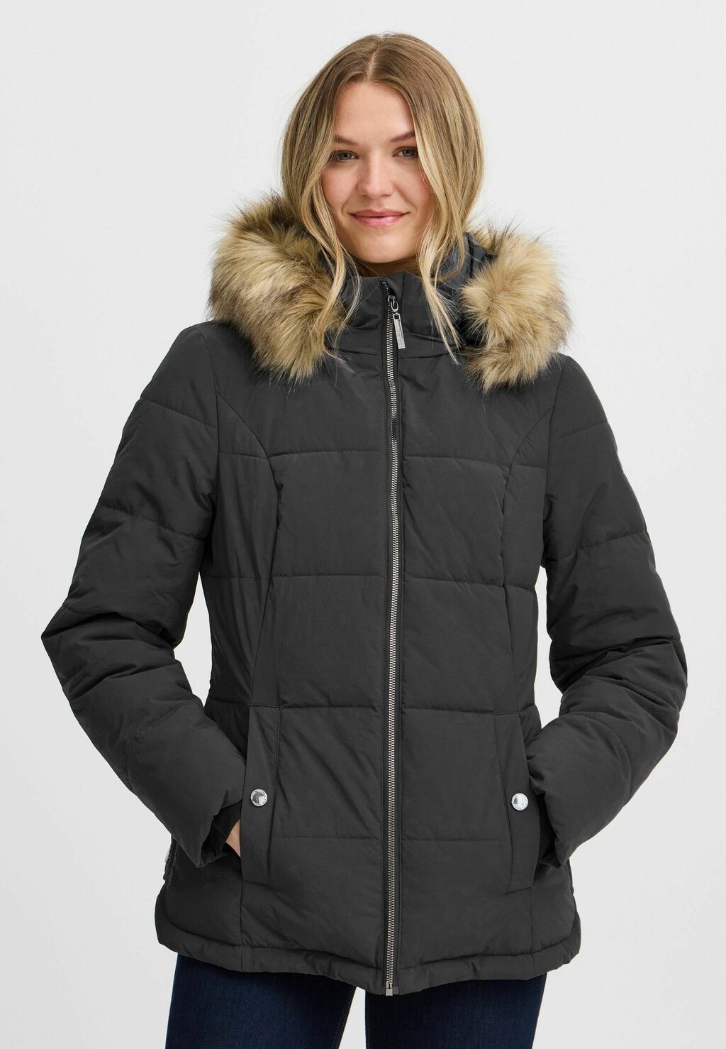 Зимняя куртка MARNA Fransa, черный
Зимняя куртка MARNA Fransa, черный