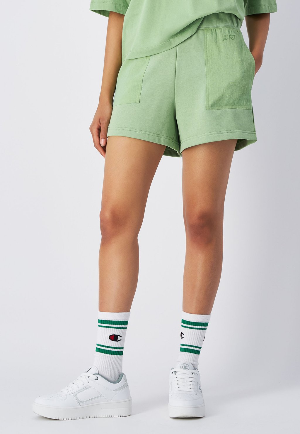 Шорты Champion, светло-зеленый
Шорты Champion, светло-зеленый