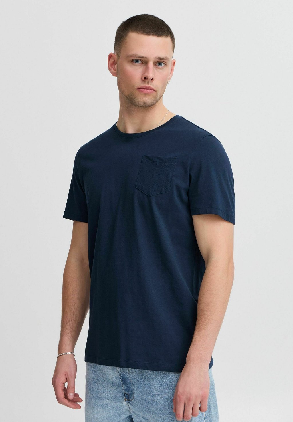 Базовая футболка BHJAGO Blend, синий
Базовая футболка BHJAGO Blend, синий