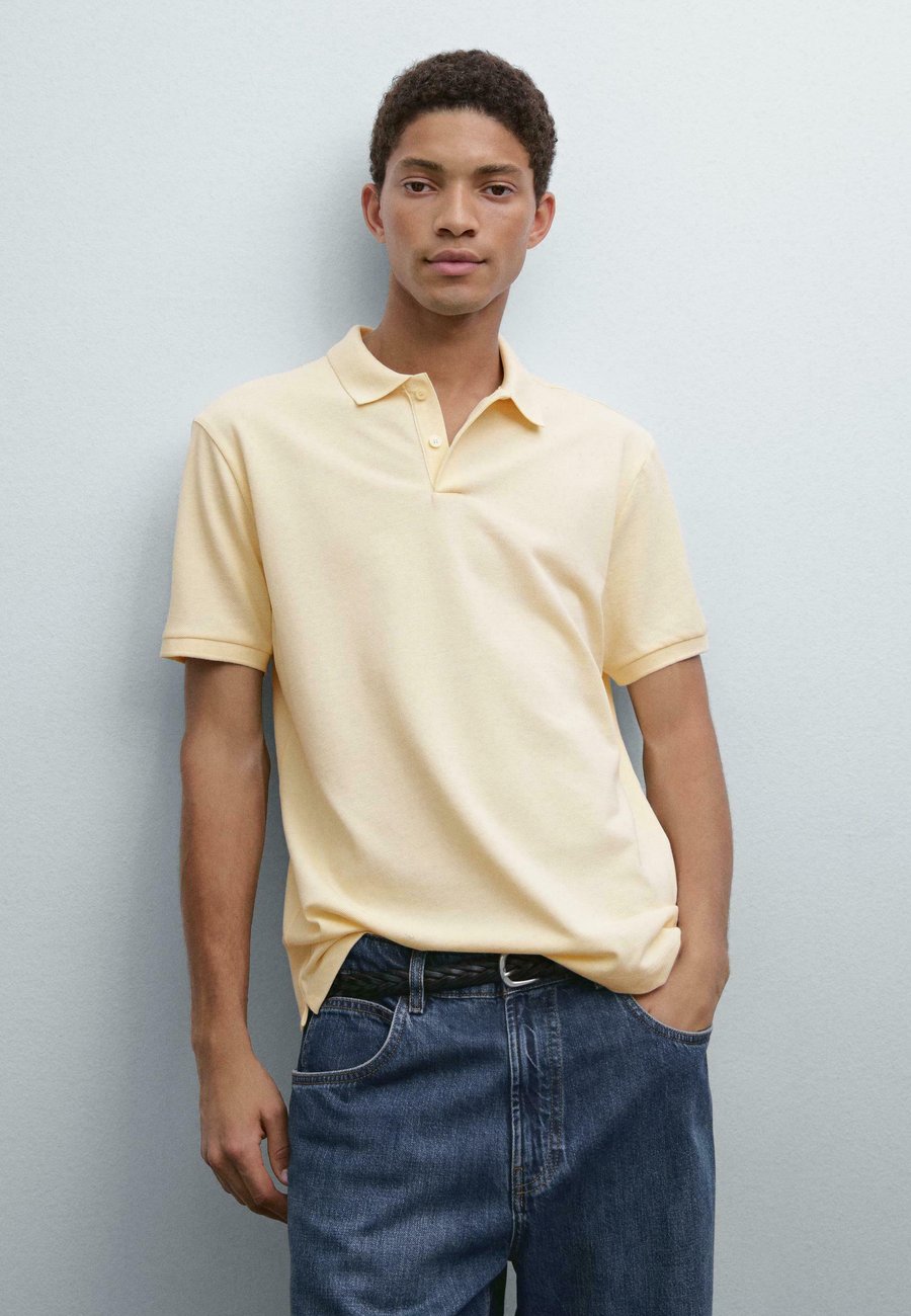 Поло Massimo Dutti MICRO TEXTURED PIQUÉ POLO NECK, Yellow
Поло Massimo Dutti MICRO TEXTURED PIQUÉ POLO NECK, Yellow