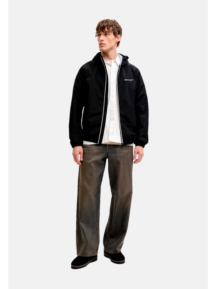 Jack & Jones Куртка «Нантакет» черного цвета
Jack & Jones Куртка «Нантакет» черного цвета