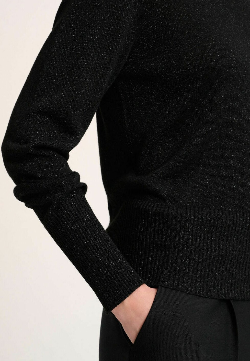 Джемпер CAMINETTO Luisa Spagnoli, черный
Джемпер CAMINETTO Luisa Spagnoli, черный