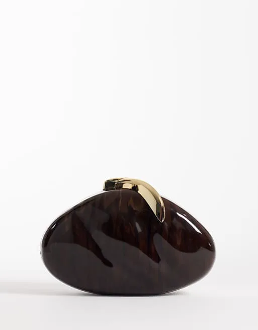 Твердый клатч River Island из коричневого мрамора
Твердый клатч River Island из коричневого мрамора