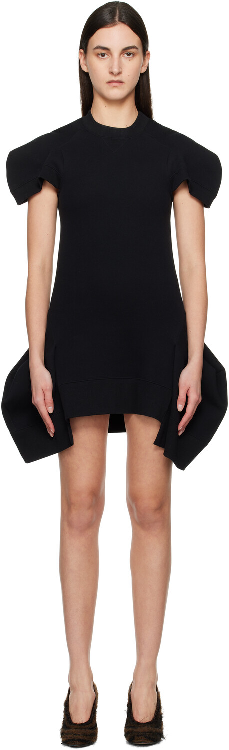 Мини-платье из пористого трикотажа sacai
Мини-платье из пористого трикотажа sacai