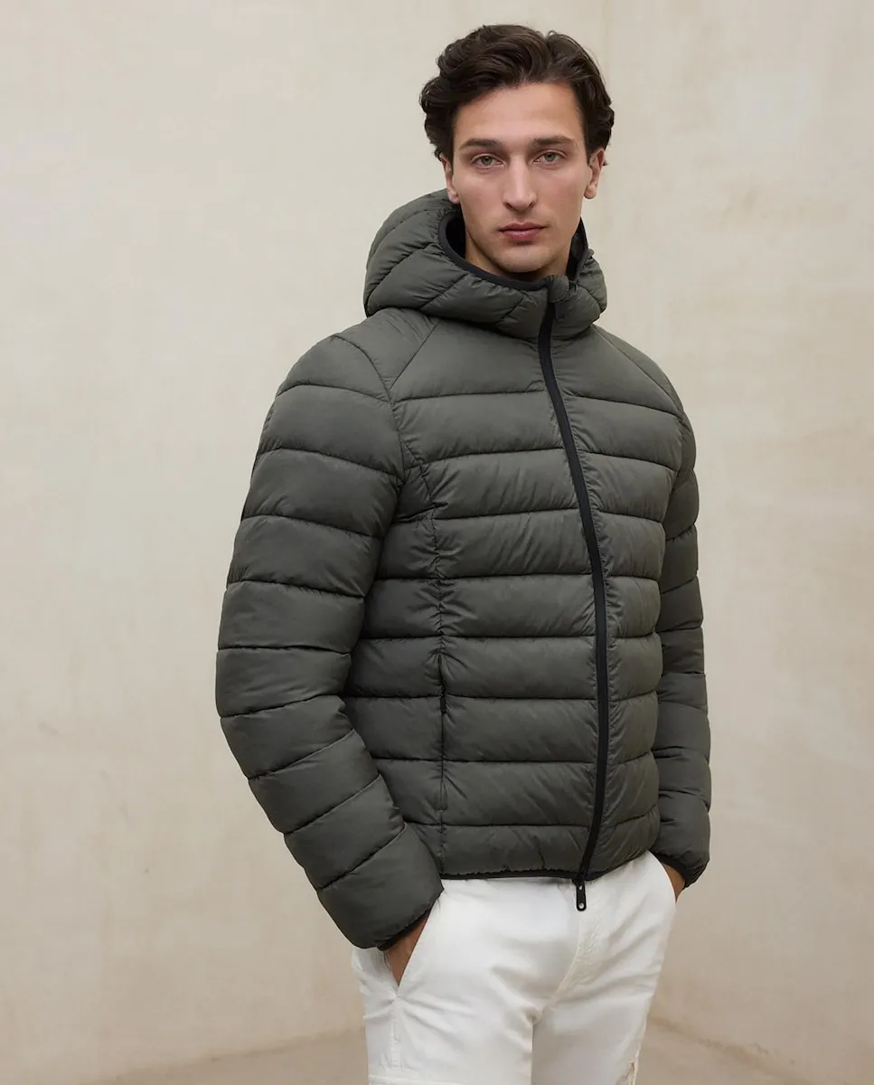 Мужская куртка с капюшоном и двойной молнией Ecoalf, зеленый
Мужская куртка с капюшоном и двойной молнией Ecoalf, зеленый