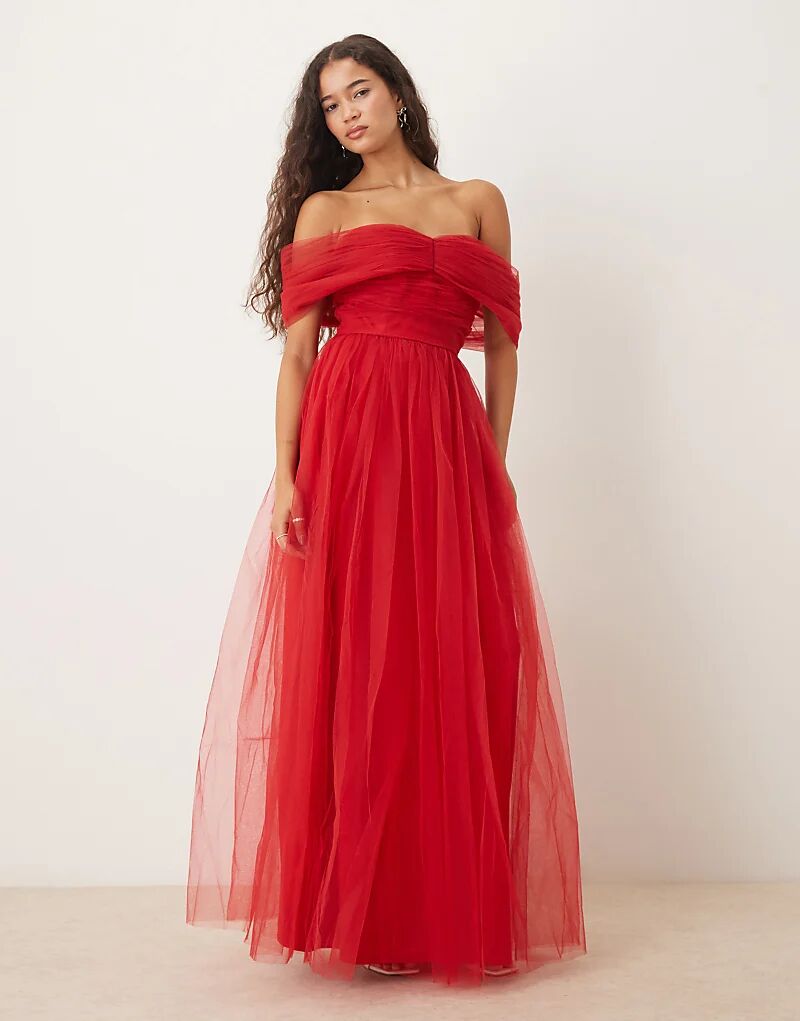 Платье макси из тюля с открытыми плечами, кружевом и бисером, красного цвета
Платье макси из тюля с открытыми плечами, кружевом и бисером, красного цвета