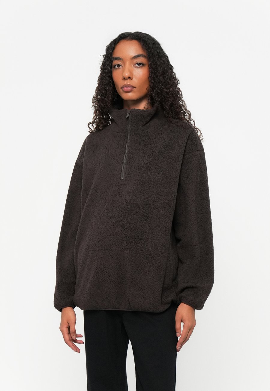 Джемпер ONLY MATERNITY OLMTEDDIE ZIP, Chocolate Torte/Dark Brown
Джемпер ONLY MATERNITY OLMTEDDIE ZIP, Chocolate Torte/Dark Brown