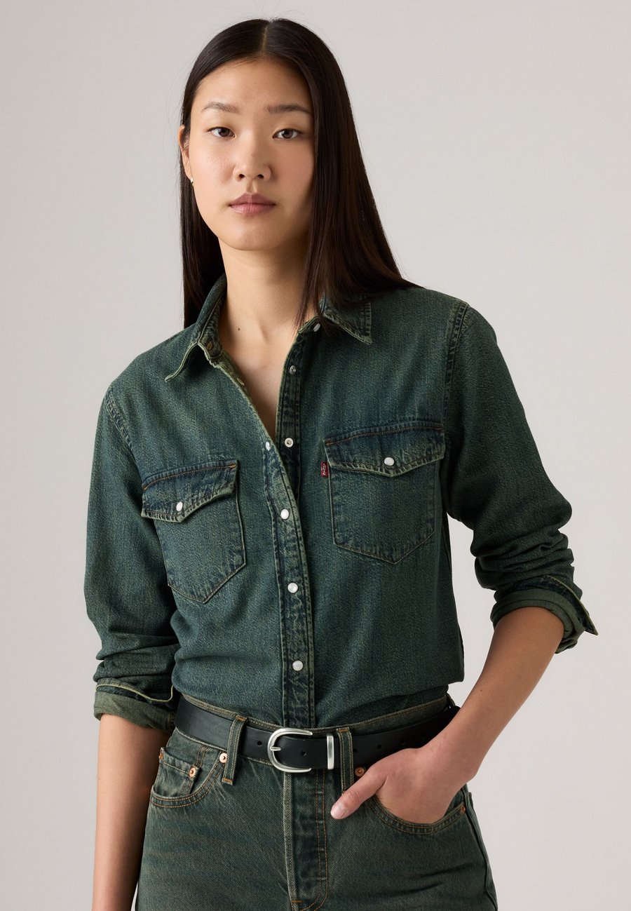 Блуза Levi's ICONIC WESTERN, Dark-Blue Denim
Блуза Levi's ICONIC WESTERN, Dark-Blue Denim