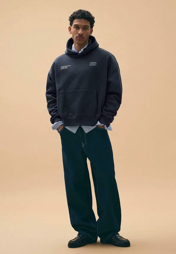 Толстовка с вышивкой Bershka, Dark Blue, Синий, Толстовка с вышивкой Bershka, Dark Blue
Толстовка с вышивкой Bershka, Dark Blue, Синий, Толстовка с вышивкой Bershka, Dark Blue