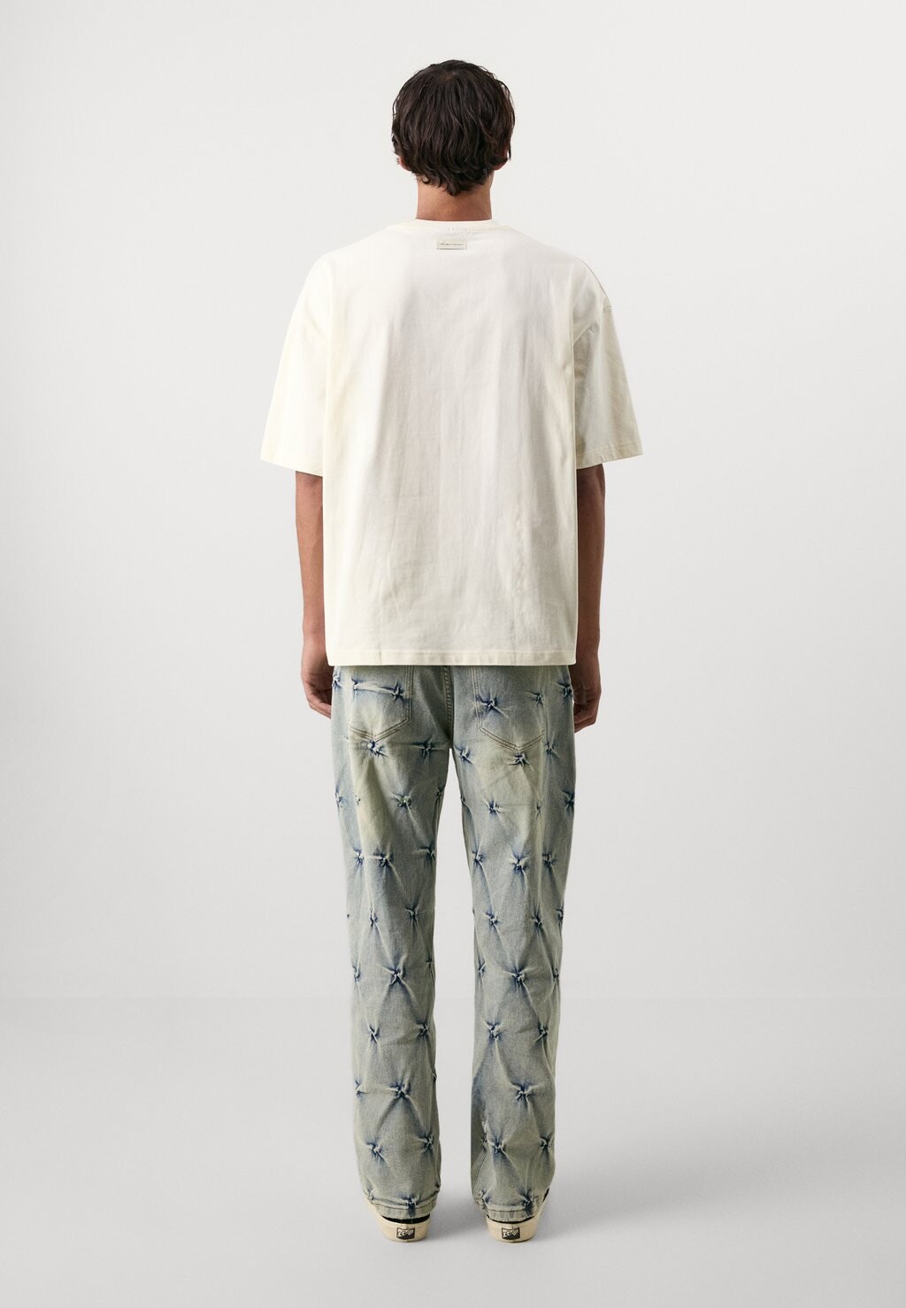 Базовая футболка NIVE UNISEX Don't Waste Culture, кремовый
Базовая футболка NIVE UNISEX Don't Waste Culture, кремовый