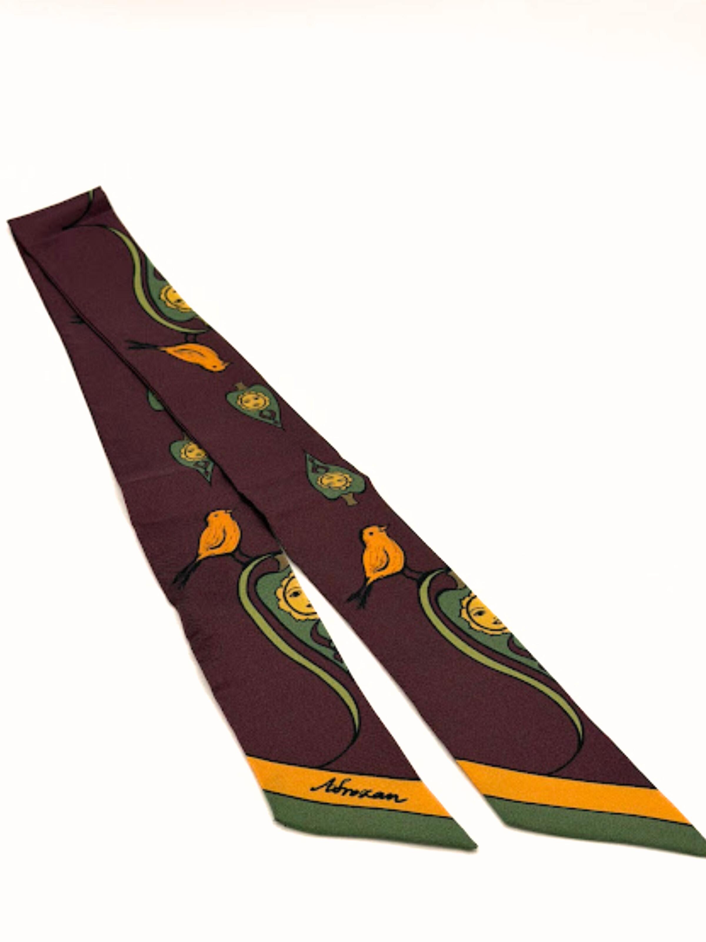 AFROZAN Шарф в цвете Aubergine
AFROZAN Шарф в цвете Aubergine