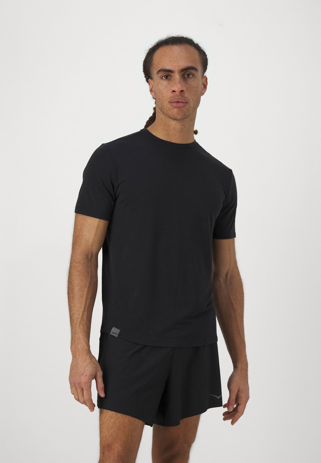 Базовая футболка HOKA ESSENTIAL TEE, цвет black, Черный, Базовая футболка HOKA ESSENTIAL TEE, цвет black
Базовая футболка HOKA ESSENTIAL TEE, цвет black, Черный, Базовая футболка HOKA ESSENTIAL TEE, цвет black