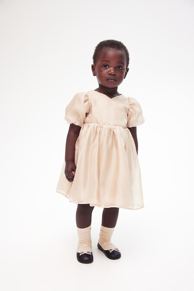 Атласное платье H&M, бежевый
Атласное платье H&M, бежевый