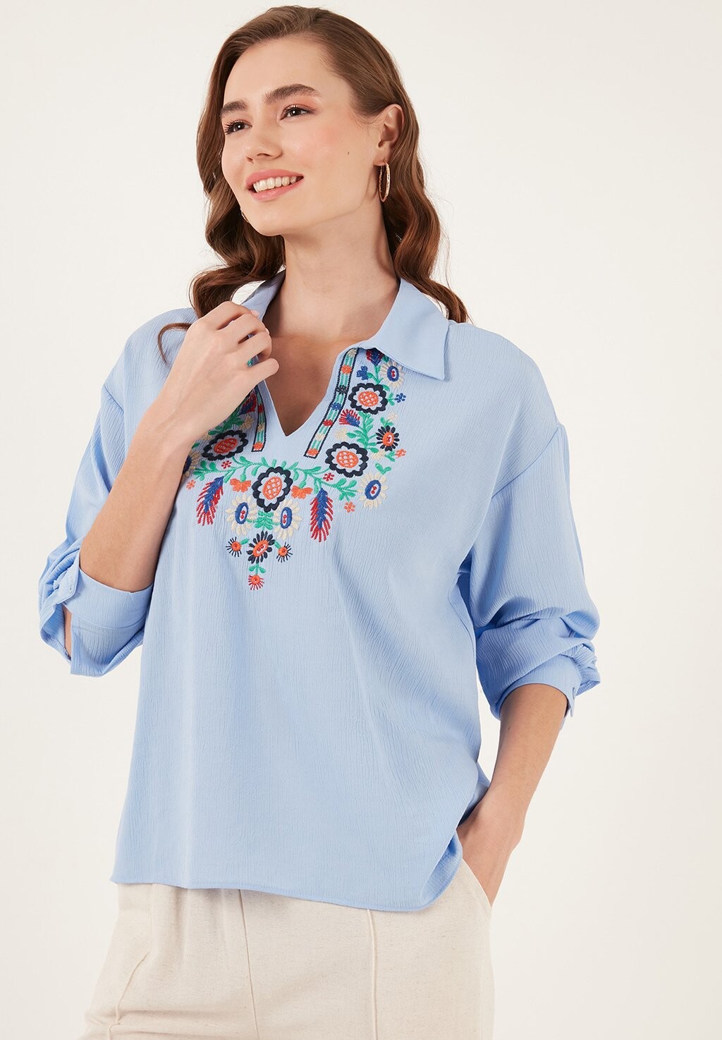 Блузка LELA, синяя
Блузка LELA, синяя