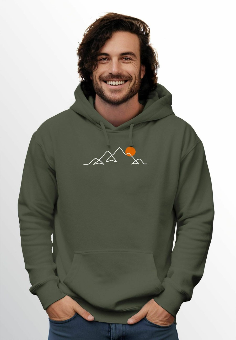 Худи Neverless FRONTPRINT LINE-ART BERGE WANDERN NATUR OUTDOOR FASHION, Oliv/Olive, Серый, Худи Neverless FRONTPRINT LINE-ART BERGE WANDERN NATUR OUTDOOR FASHION, Oliv/Olive
Худи Neverless FRONTPRINT LINE-ART BERGE WANDERN NATUR OUTDOOR FASHION, Oliv/Olive, Серый, Худи Neverless FRONTPRINT LINE-ART BERGE WANDERN NATUR OUTDOOR FASHION, Oliv/Olive
