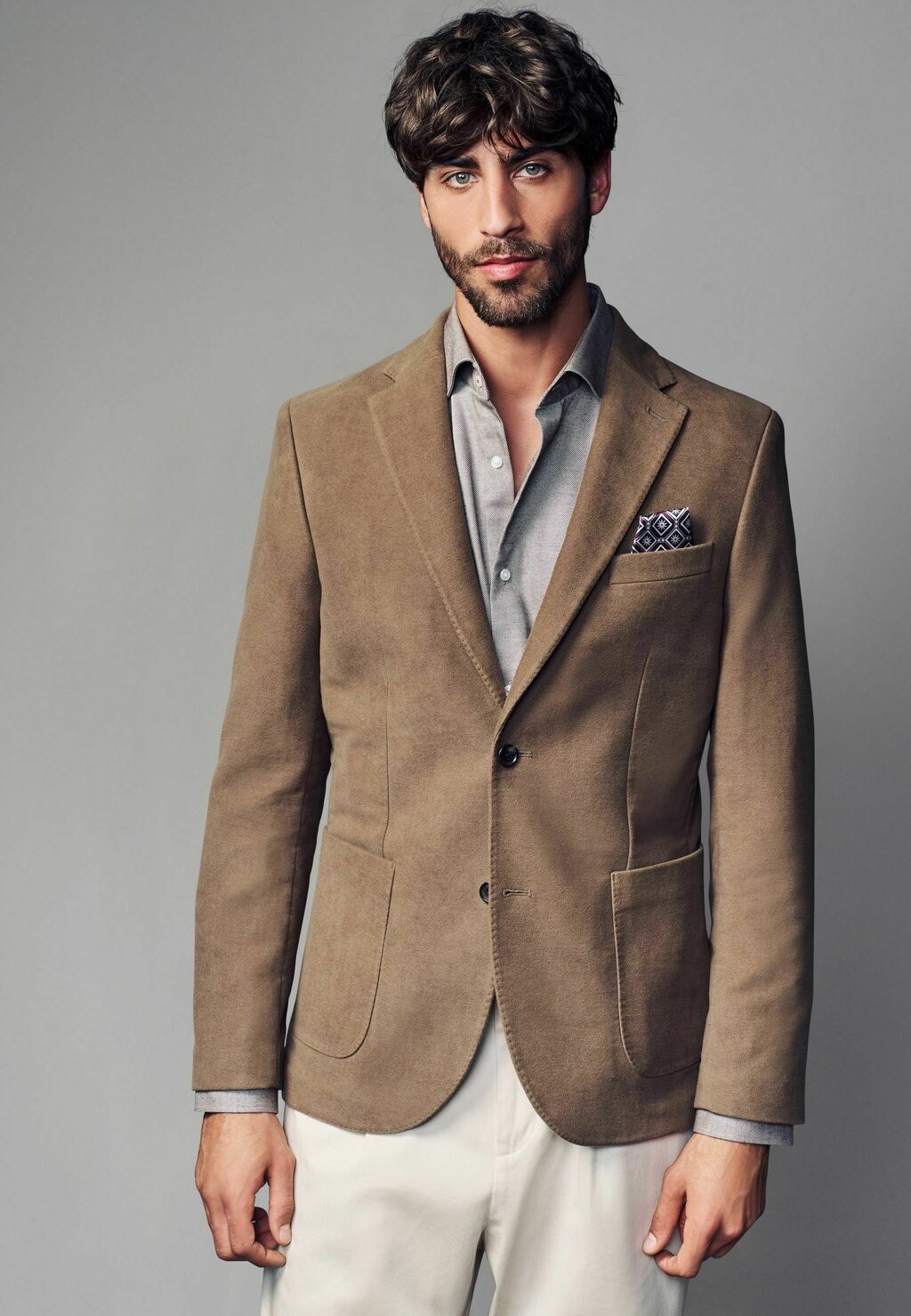 Пиджак-блейзер REGULAR FIT Next, бежевый
Пиджак-блейзер REGULAR FIT Next, бежевый