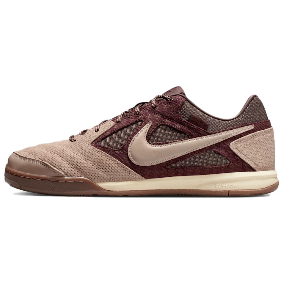 Nike Мужские удобные футбольные бутсы Gato, коричневый
Nike Мужские удобные футбольные бутсы Gato, коричневый