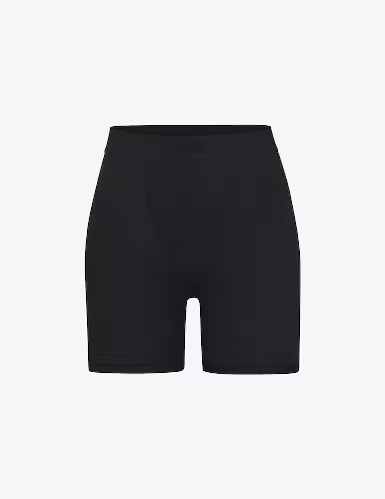 Бойфренд Боксер SKIMS, цвет Onyx
Бойфренд Боксер SKIMS, цвет Onyx