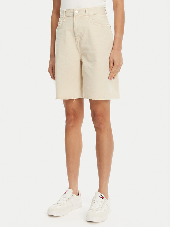 Шорты-Бермуды стандартный крой DW0DW21646 Tommy Jeans, бежевый
Шорты-Бермуды стандартный крой DW0DW21646 Tommy Jeans, бежевый