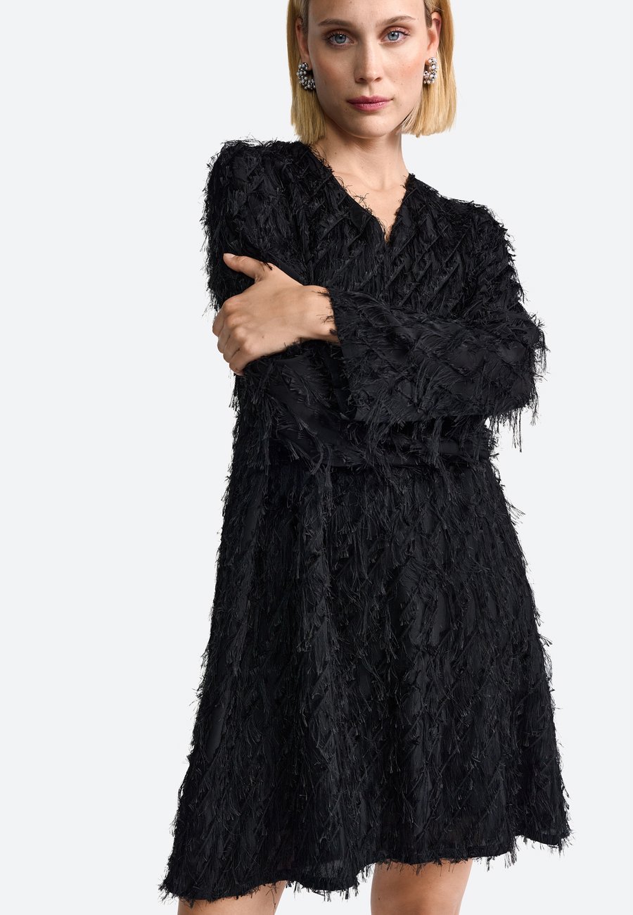 Платье Rich & Royal MINI, Black
Платье Rich & Royal MINI, Black