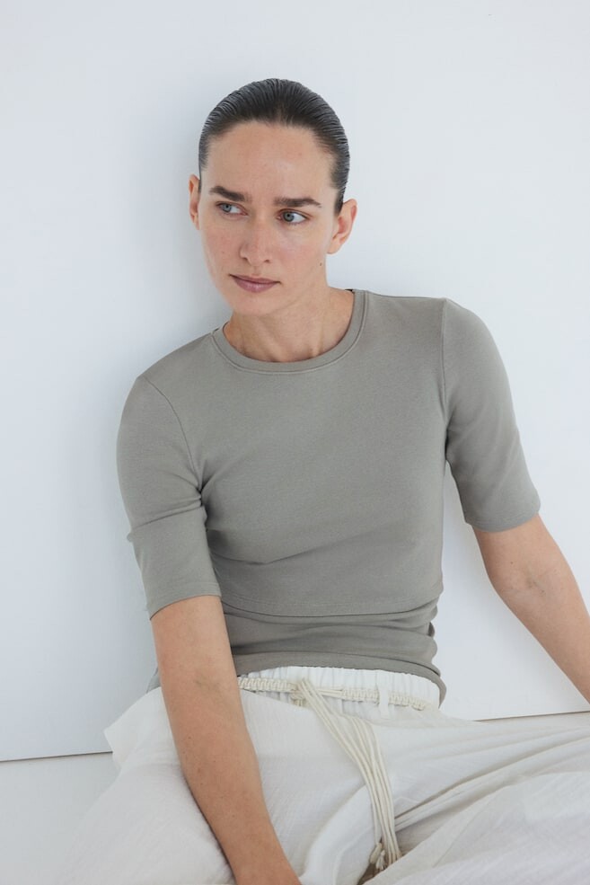 Мама, комплект из 2 рубашек для кормления H&M, зеленый
Мама, комплект из 2 рубашек для кормления H&M, зеленый